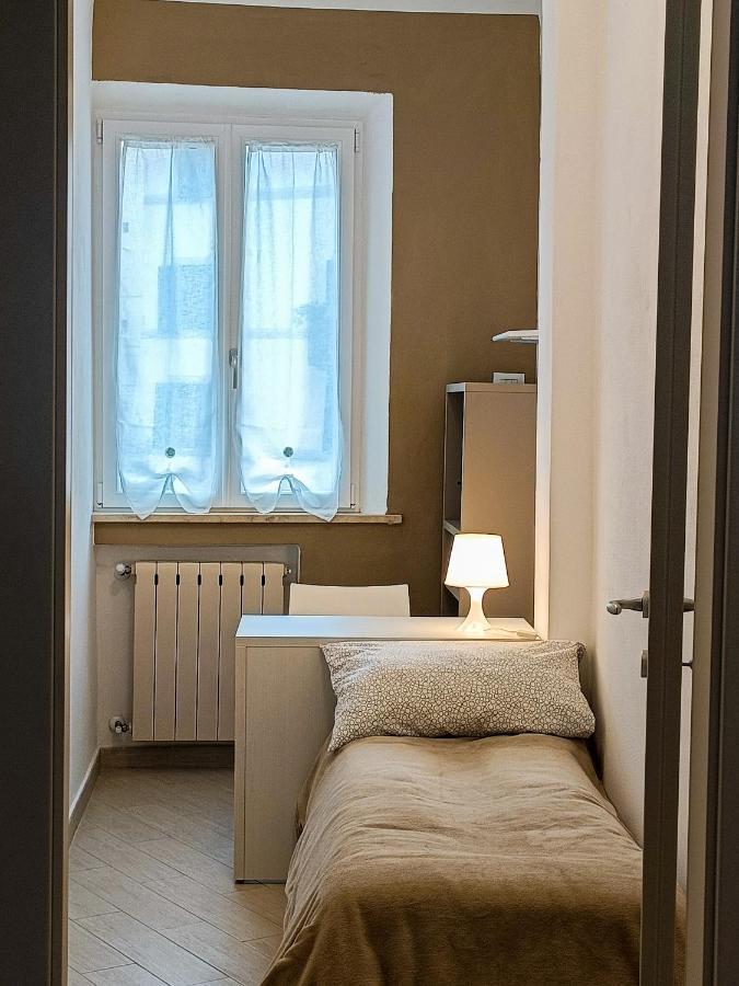 Firsthouse - Nel Centro Storico Con Parcheggio Gratuito Apartment Siena Exterior foto