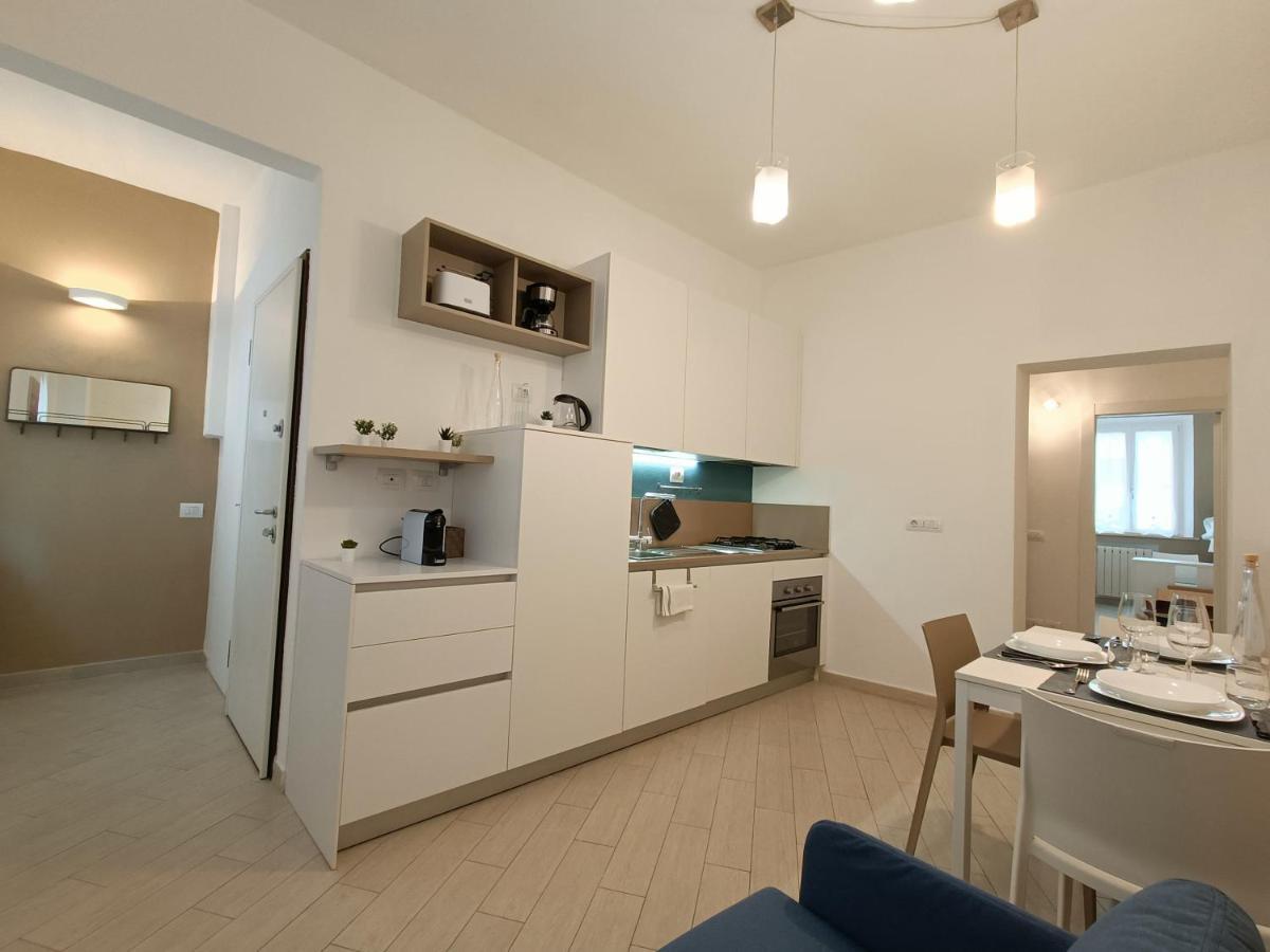 Firsthouse - Nel Centro Storico Con Parcheggio Gratuito Apartment Siena Exterior foto
